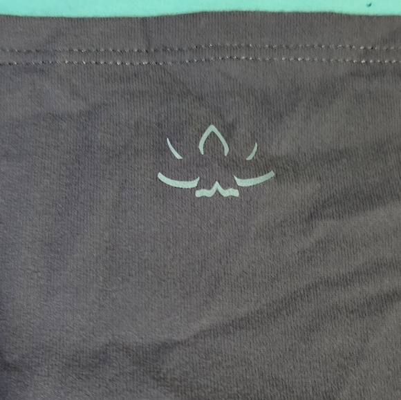 Beyond Yoga Long Sleeve Cropped Wrap Top - Picture 5 of 7